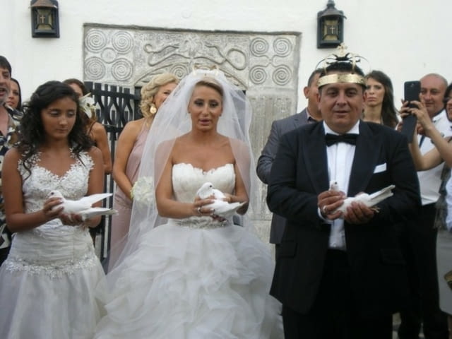 Бели гълъби за вашата сватба или тържество - city of Pernik | Weddings - снимка 1