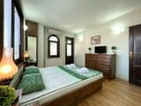 Цена на вечер - Уникален многостаен апартамент 2(3) спални в центъра! Чистота, комфорт и тишина!